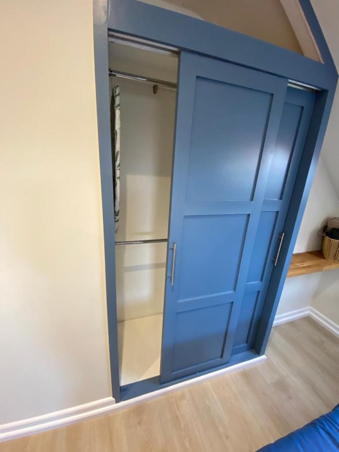 Lovely Spacious Loft Close To Train Station Worthing Exterior foto